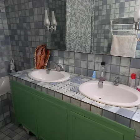 Habitación en casa particular La Petite Maison De Charme *