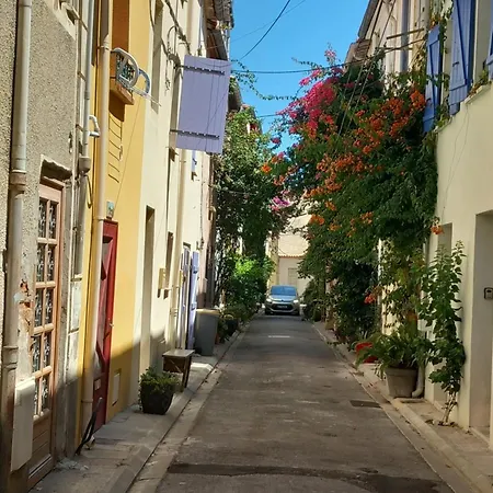 Homestay La Petite Maison De Charme *