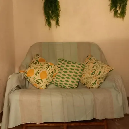 La Petite Maison De Charme